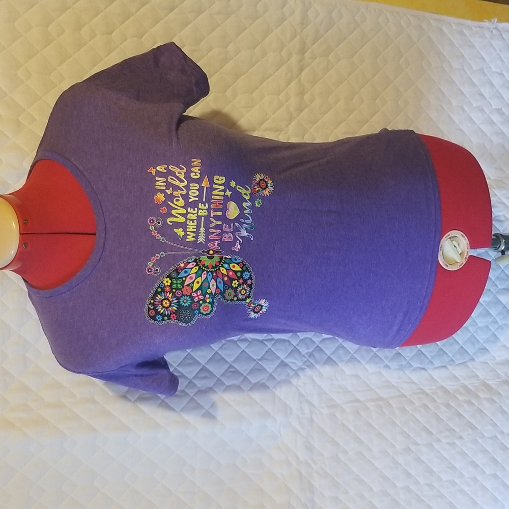 Purple tee shirt size m
